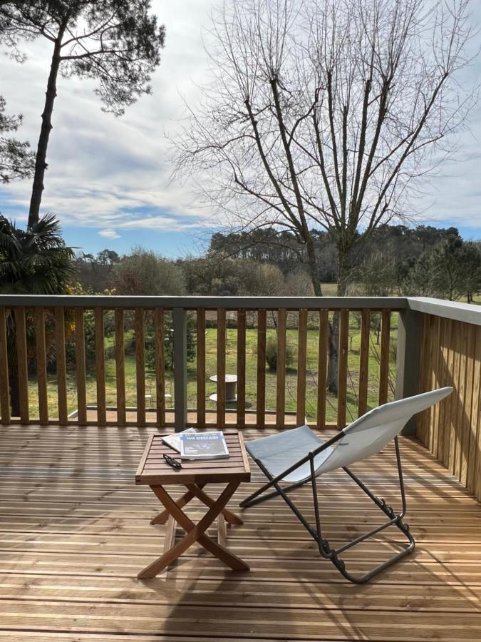세노스 Laguillotte B&B 외부 사진