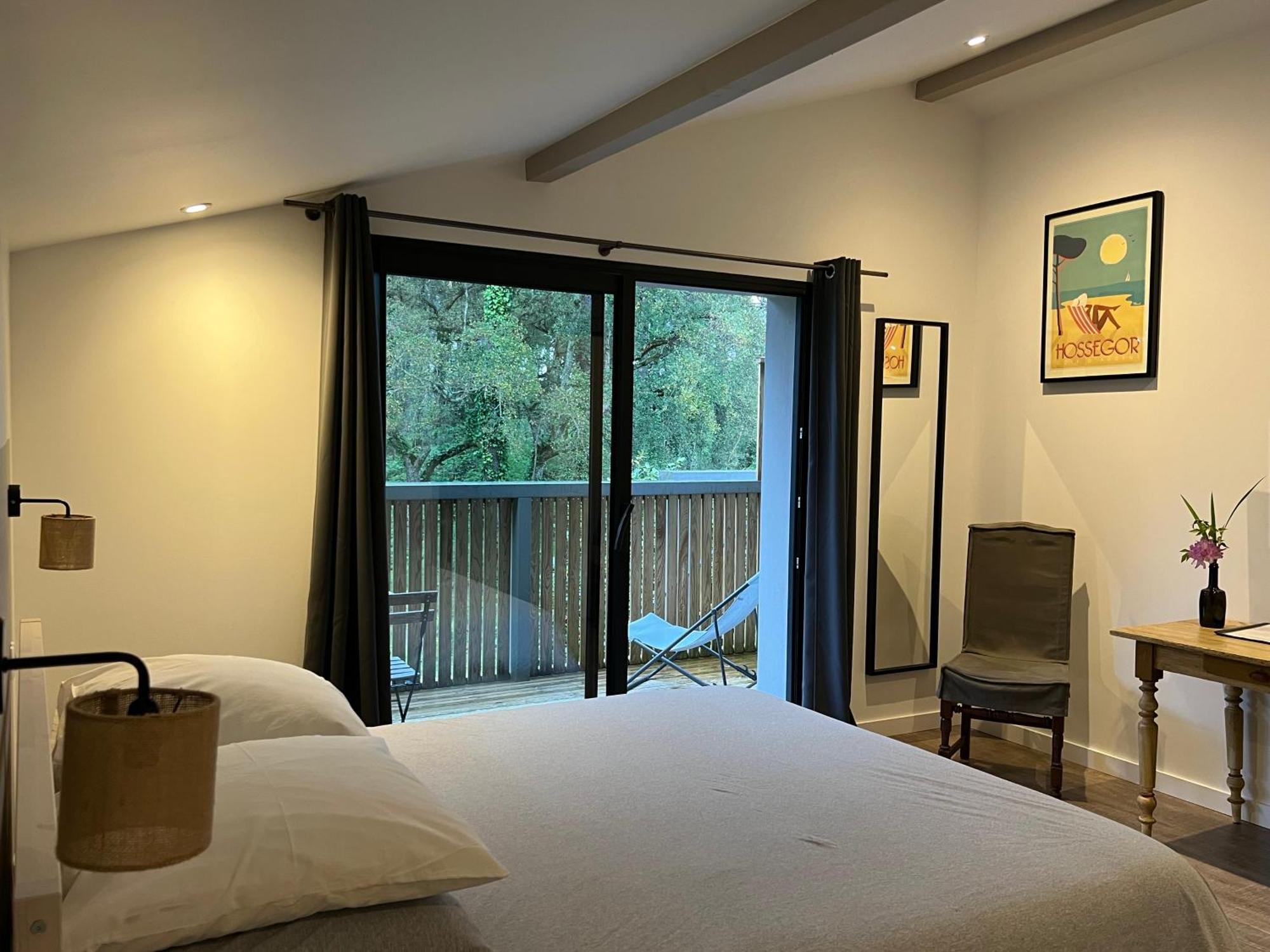 세노스 Laguillotte B&B 외부 사진